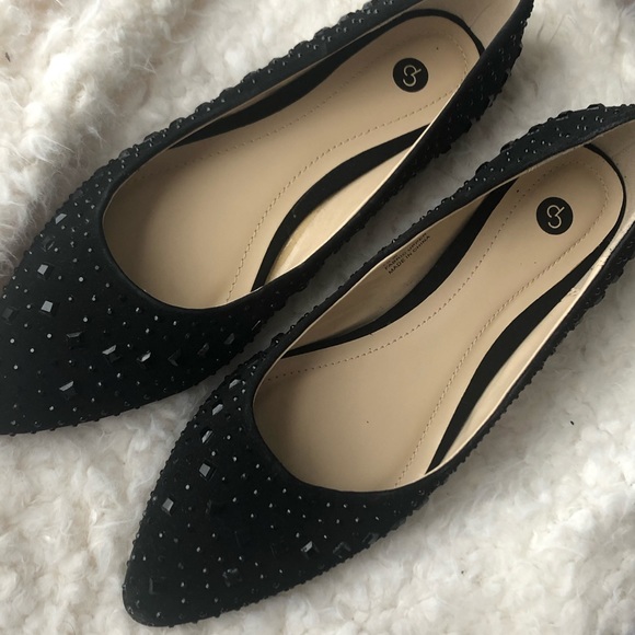 Black flats - Picture 1 of 3